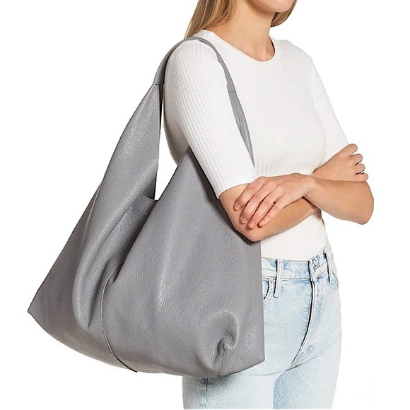Kurt Geiger Handbags - Kurt Geiger Violet XXL Oversized Light Gray Open Top Pebbled Soft Leather Tote